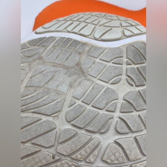 Lululemon Blissfeel Womens Size 8.5 Running Shoes White Athletic Workout Sneaker - Picture 11 of 16